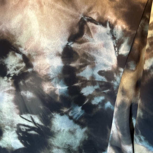 International Concepts slim fit size L tie dye satin feel blazer NWT blue/grey - Picture 2 of 9